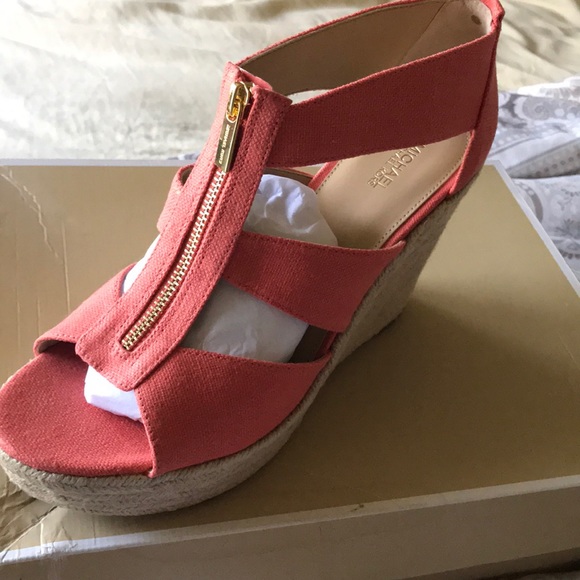 Damita wedge canvas Michael Kors sandal - Picture 1 of 3